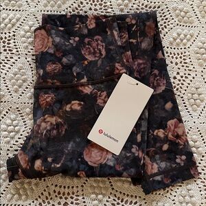 NWT Lululemon leggings